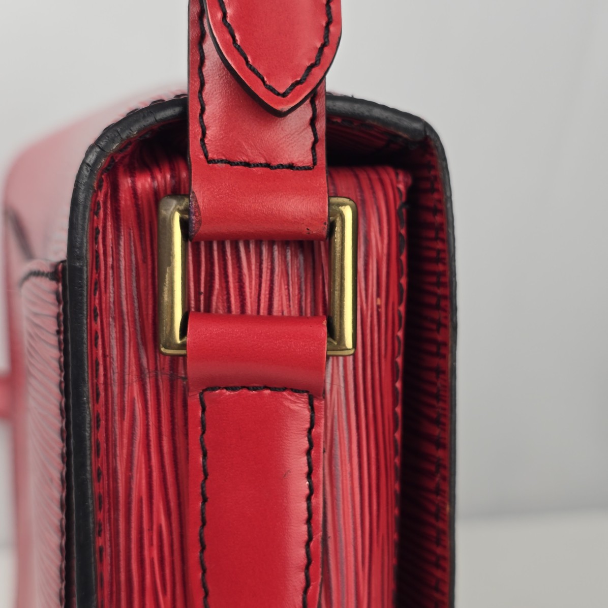 Louis Vuitton Vintage 1987 Red Epi Leather Saint Cloud Shoulder Bag