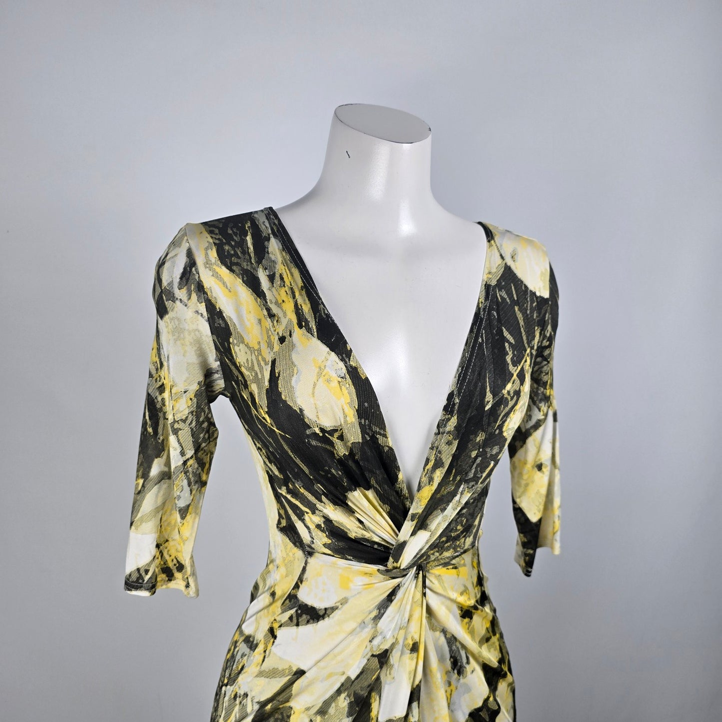 Linda Lundstrom Yellow & Black Deep V Midi Dress Size S