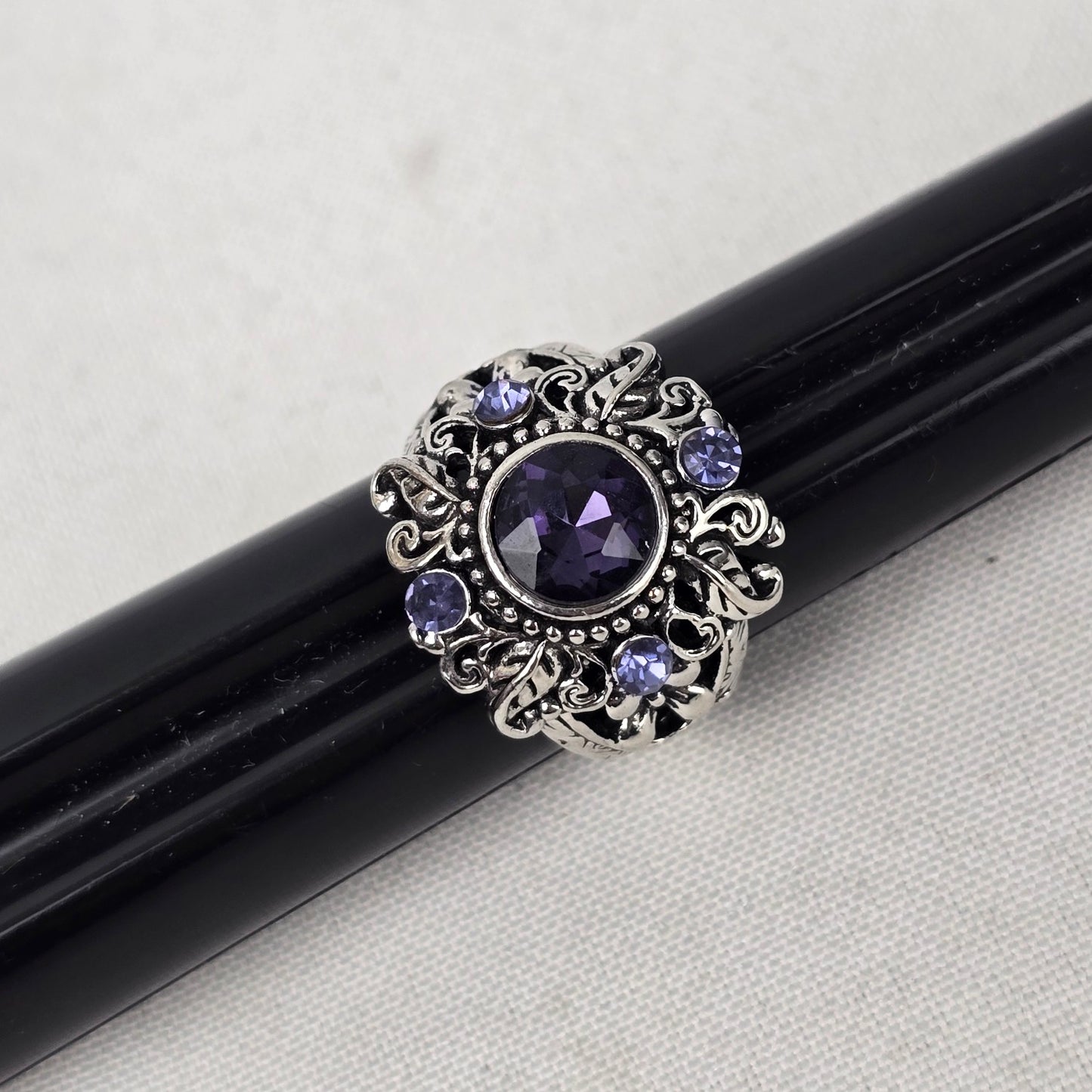 Silver Tone Blue Stone Ring Size 8