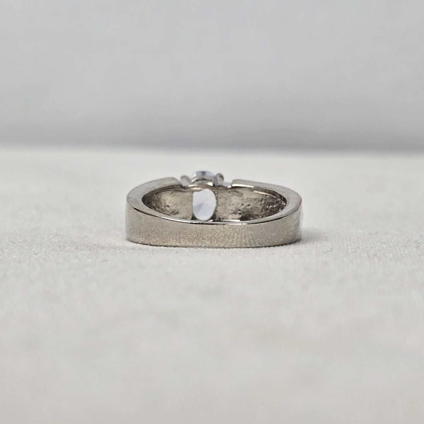 Silver Tone Blue Stone Ring Size 8