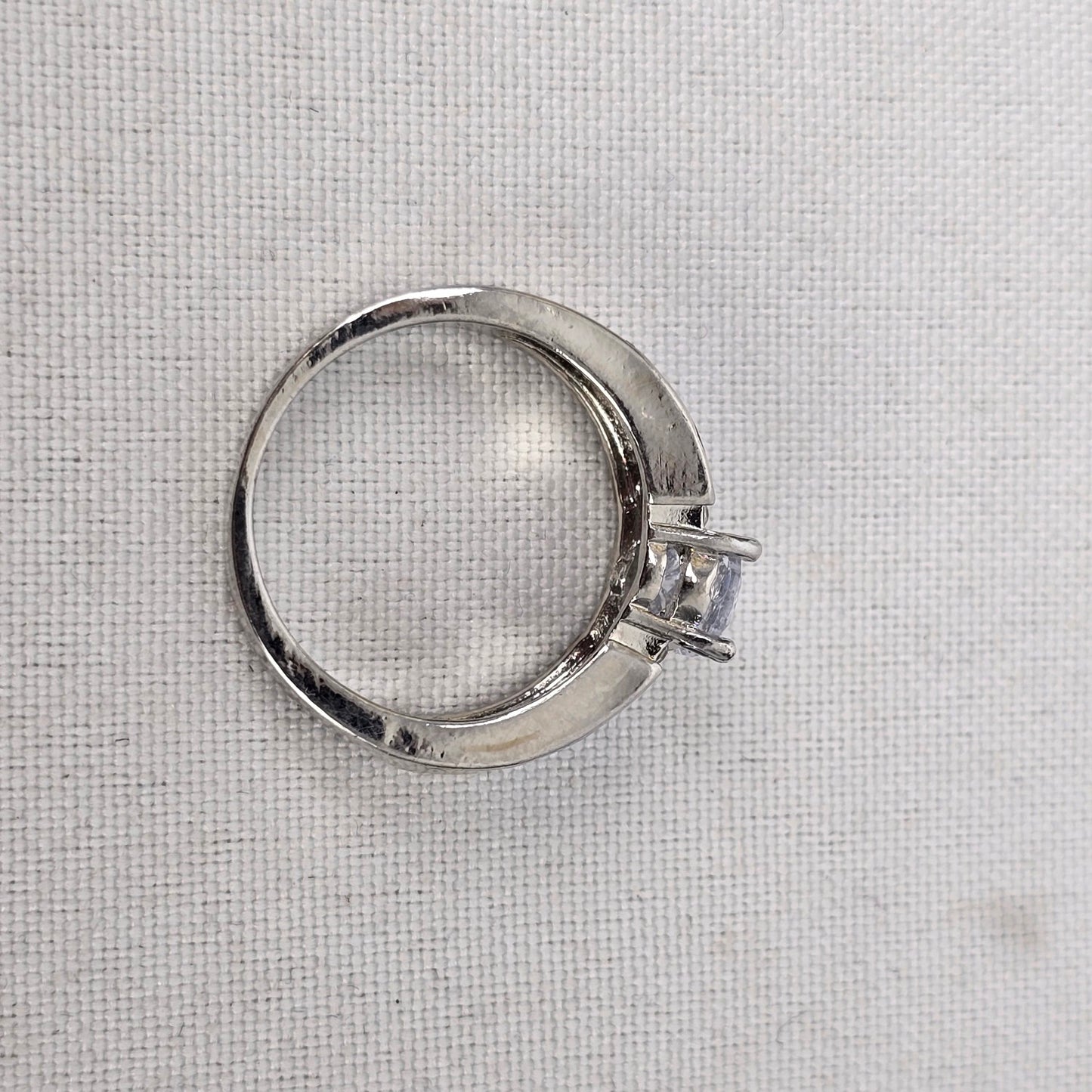 Silver Tone Blue Stone Ring Size 8