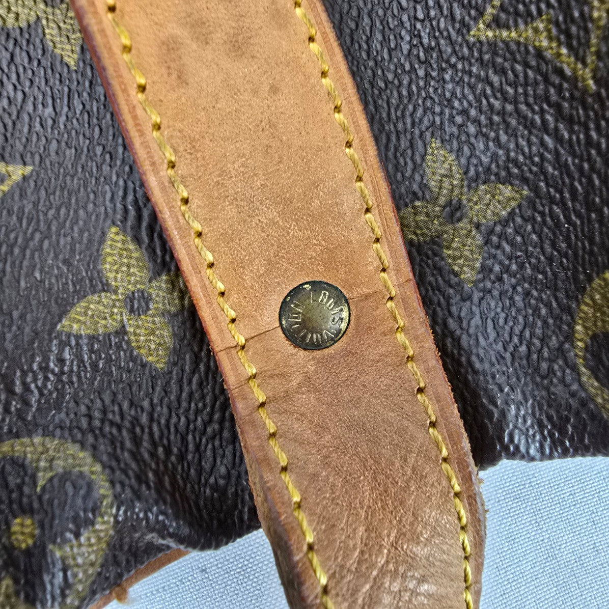 Louis Vuitton Saumur 35 Monogram Large Shoulder Crossbody Purse