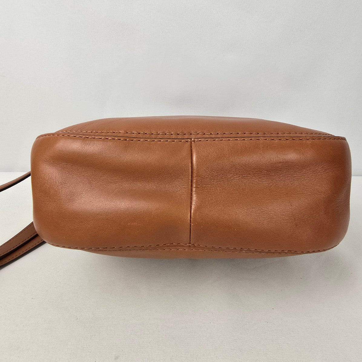 Coach Leather Mini Willis Royal Tan Cognac Cross Body Purse