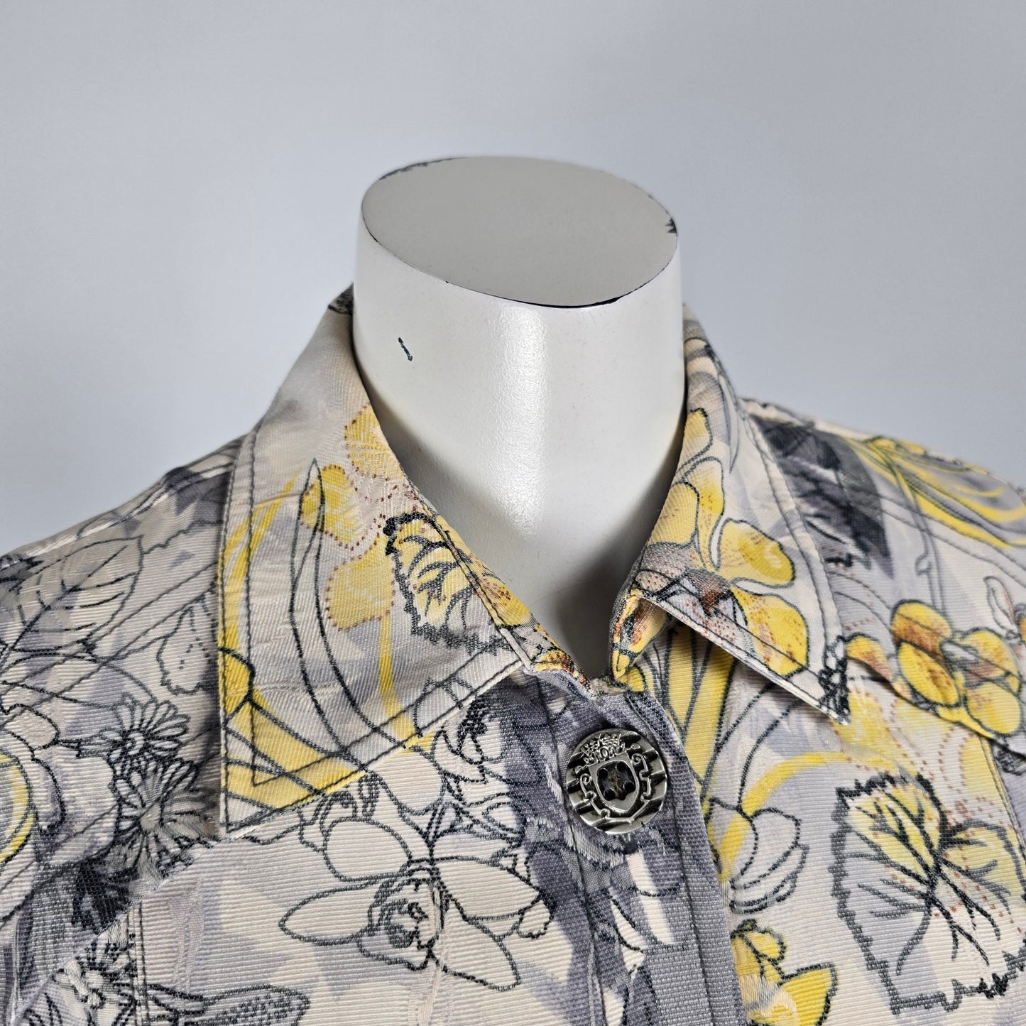 Click Collection Grey Floral Button Up Light Jacket Size 10