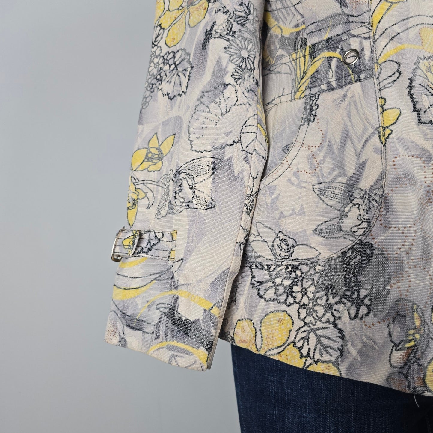 Click Collection Grey Floral Button Up Light Jacket Size 10