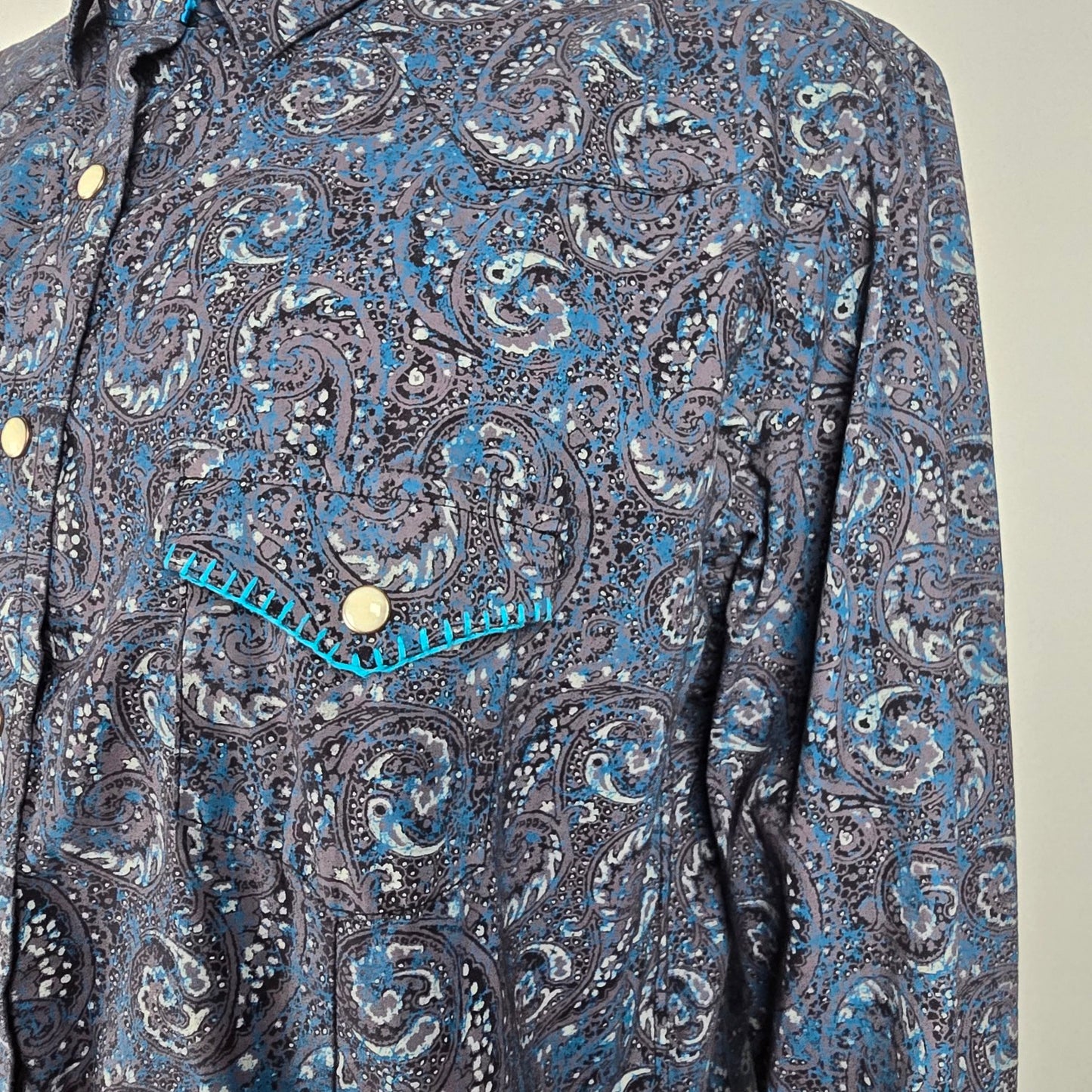 Rough Stock Blue Cotton Paisley Pearl Snap Western Top Size L