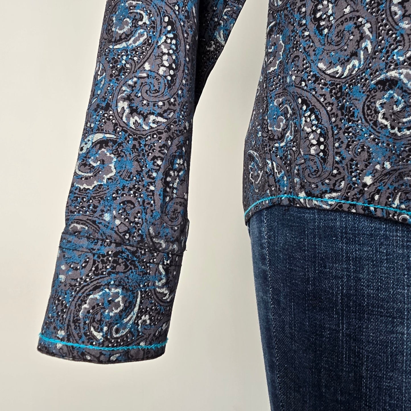 Rough Stock Blue Cotton Paisley Pearl Snap Western Top Size L