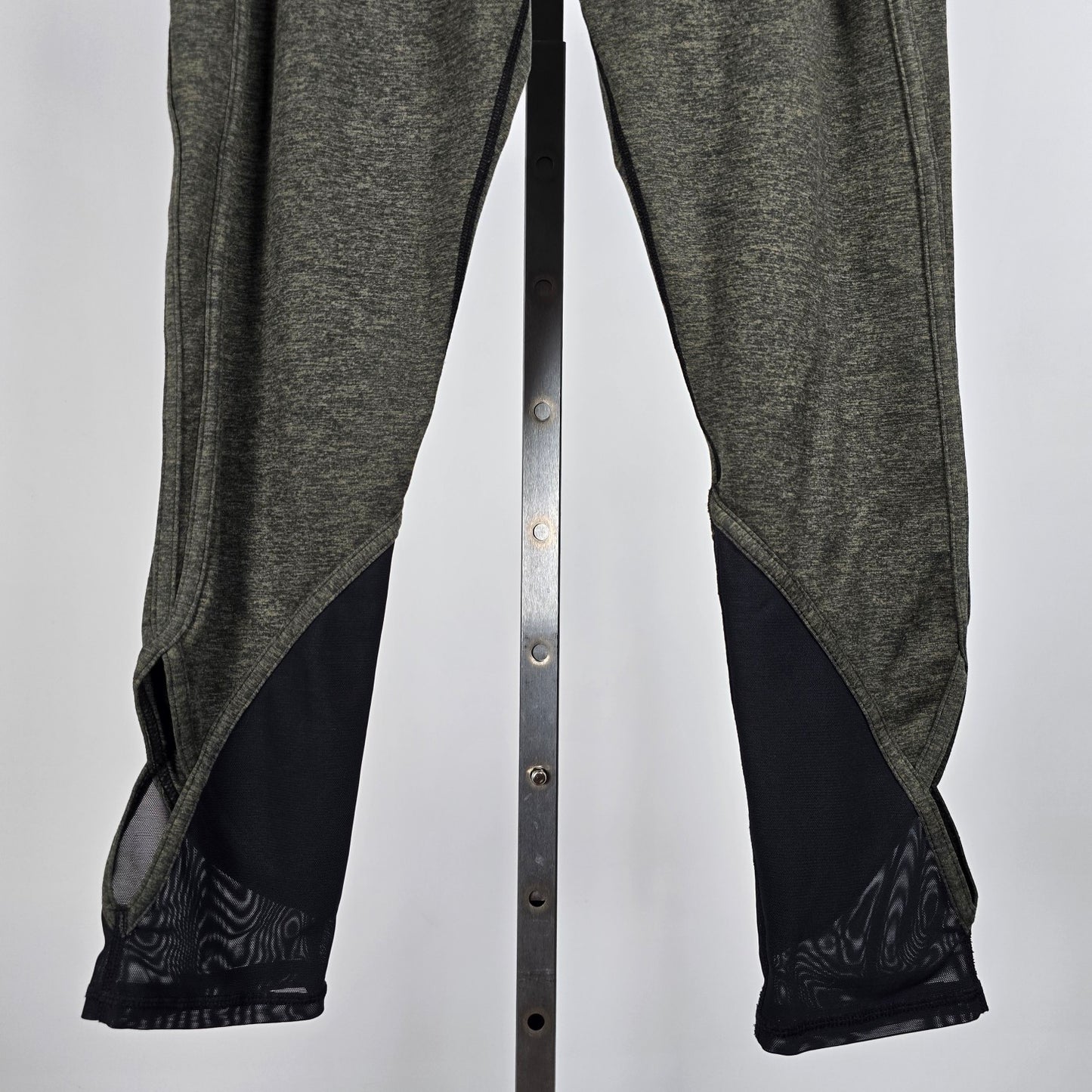 Free People Movement Grey Active Wear Leggings Size L