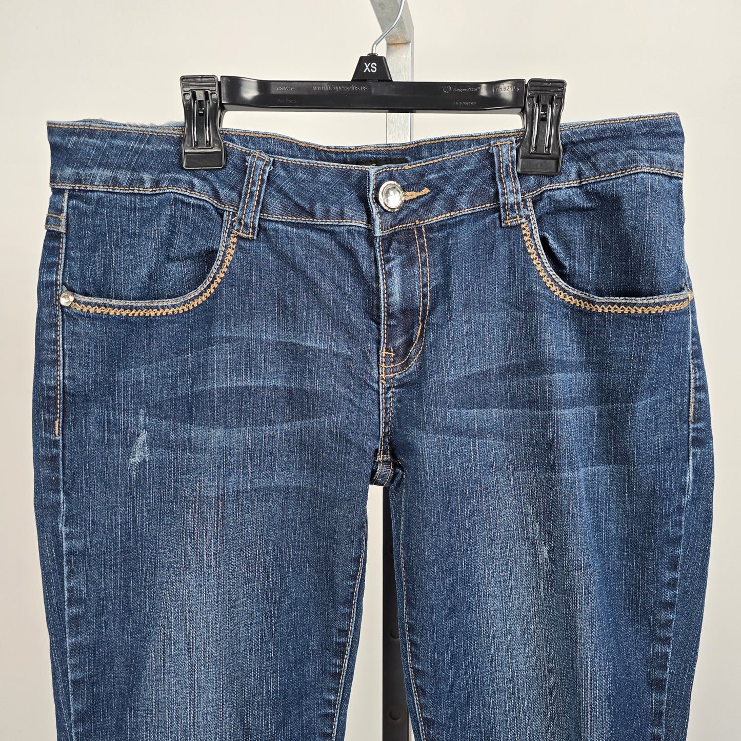 Wax Jeans Low Rise Boot Cut Embroidered Studded Pockets Denim Jeans Size 11
