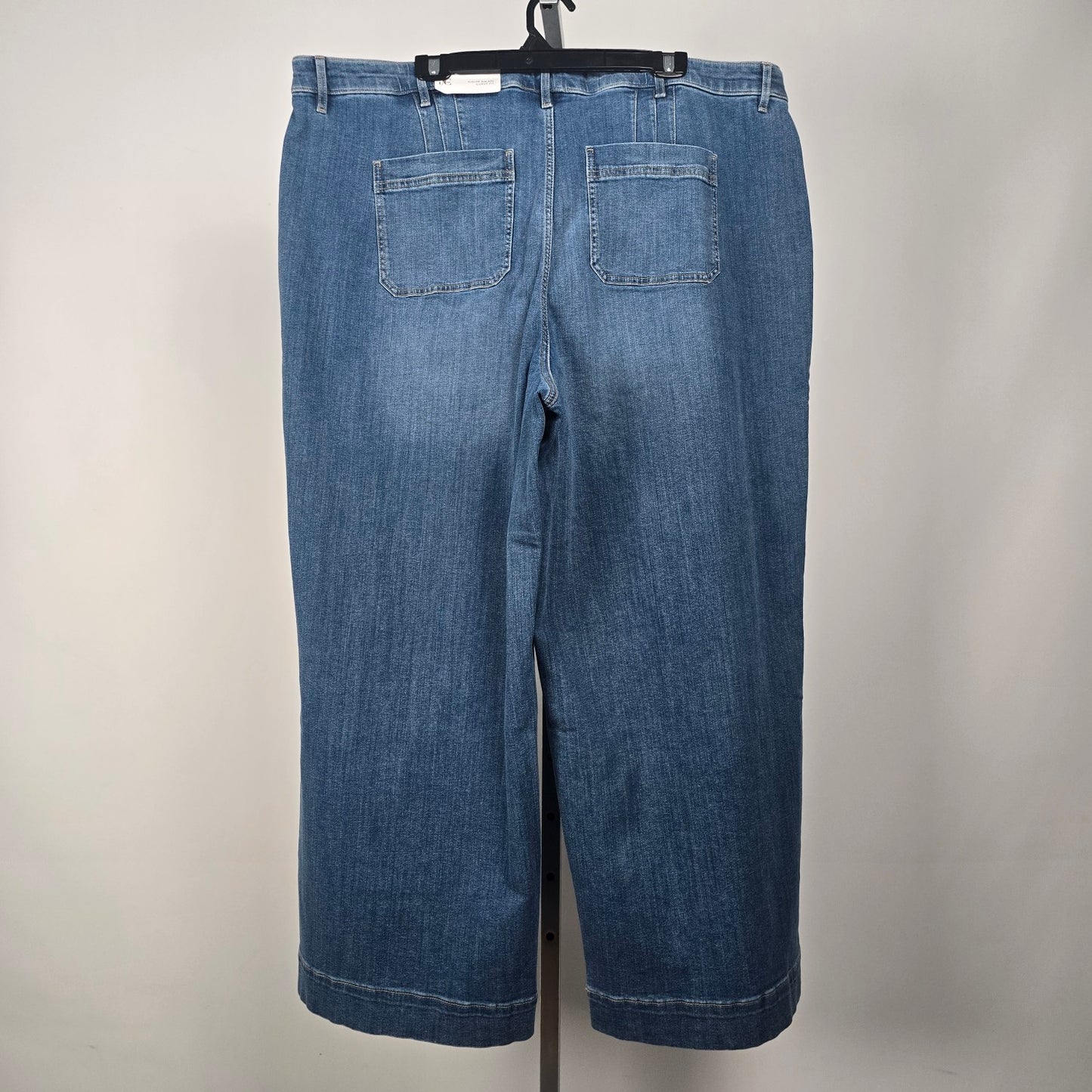 DC Jamb Large Wide Leg Curvy Medium Wash Braided Detail Jeans Size 26