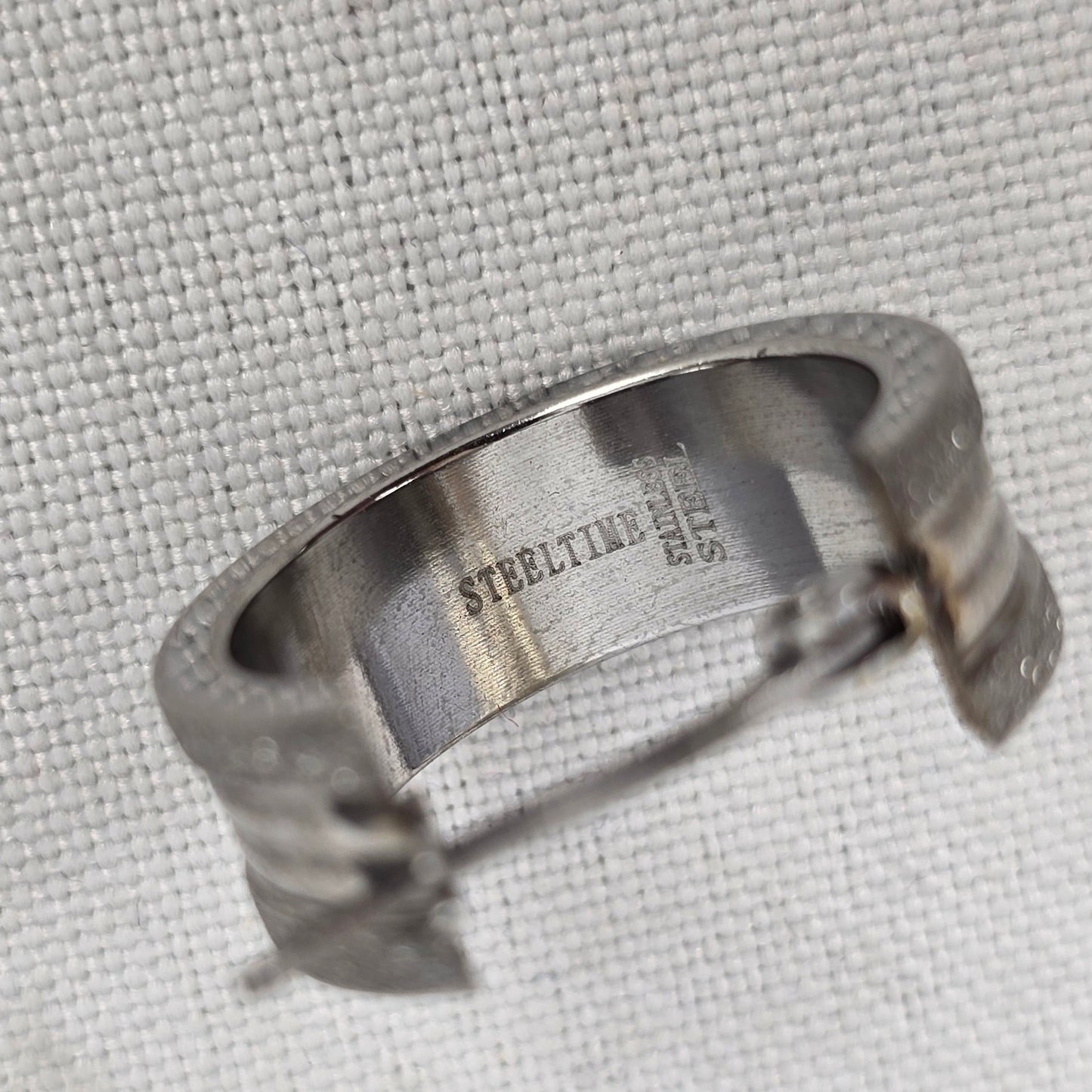 Steeltime Stainless Steel Silver Hoop Earrings