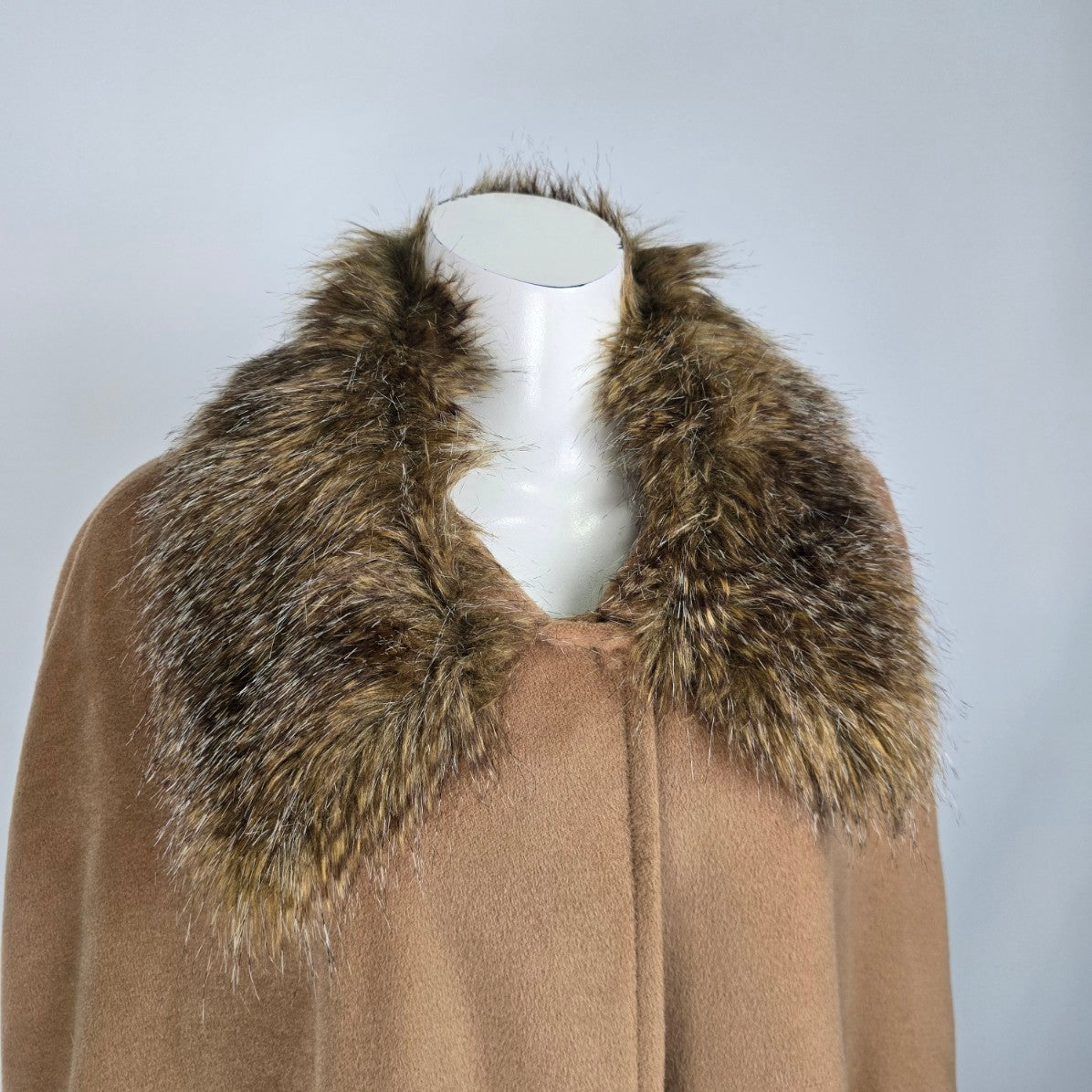 Adrienne Landau Brown Cape Faux Fur Trimmed Jacket Size XL