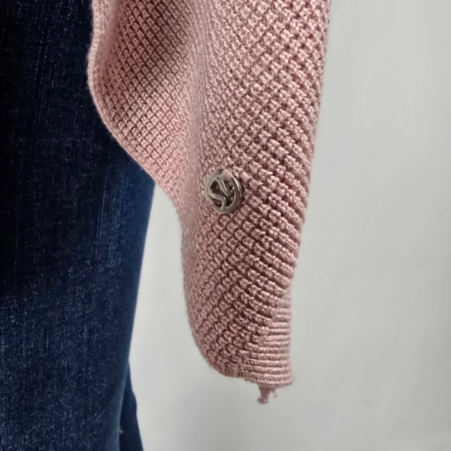 The Lululemon Forward Flow Cape Poncho Pink Onesize