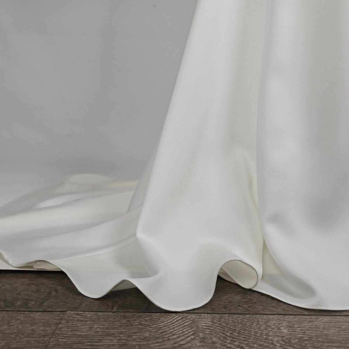Mori Lee Ivory HIgh Neck Modest Wedding Dress Size 8 Style 30169