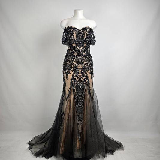 Azure Nude & Black Embroidered Lace Drop Sleeve Gown Size 8