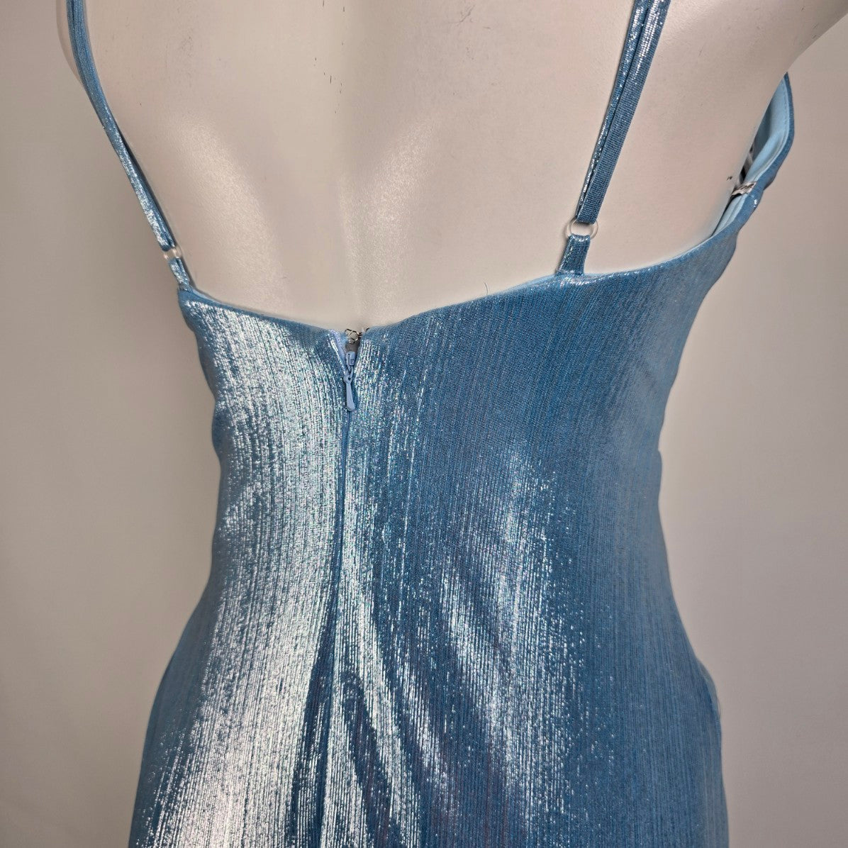 Monsini Blue Metallic High Slit Eventwear Gown Size 2 Style 31942