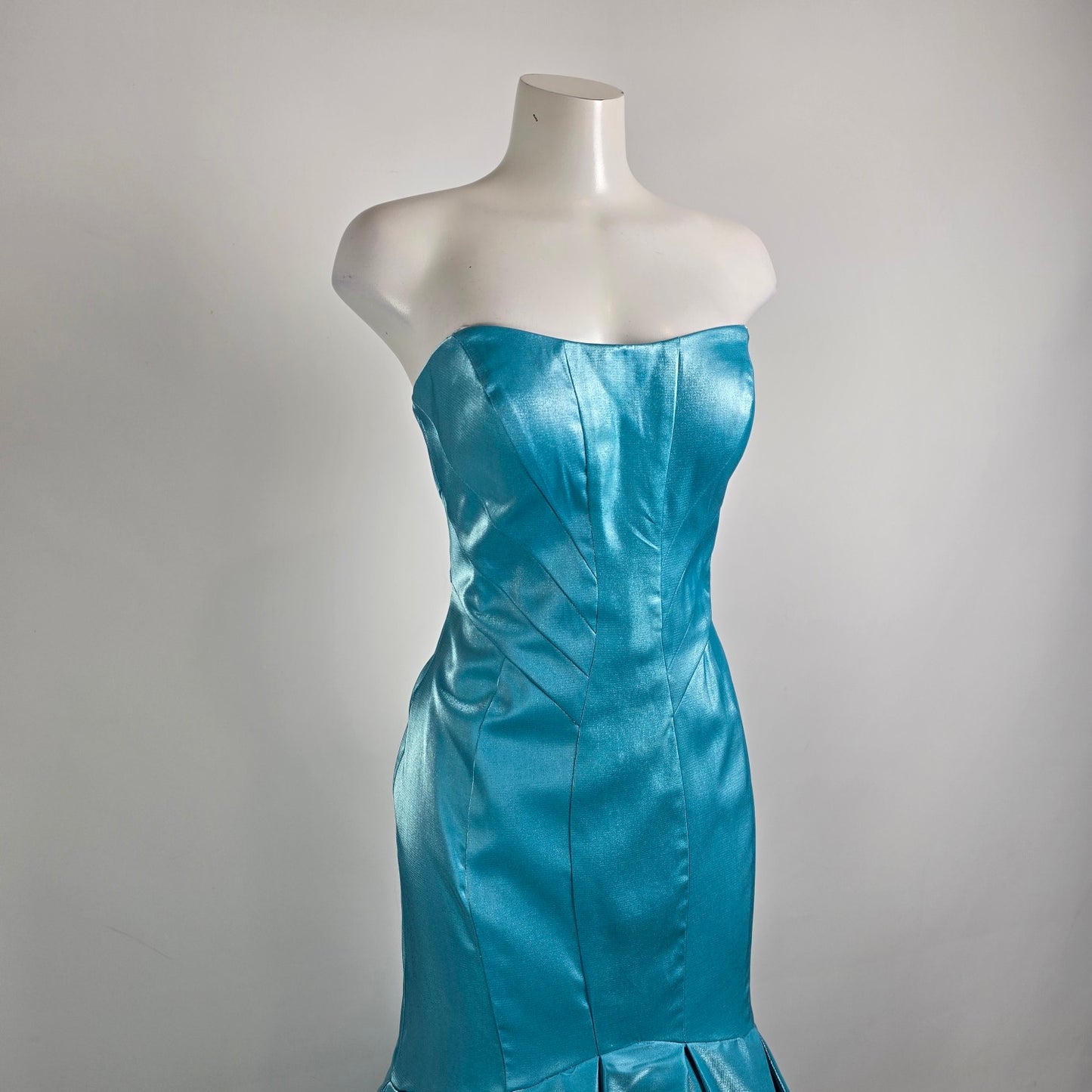 Angela & Alison Blue Metallic Mermaid Eventwear Gown Size 14