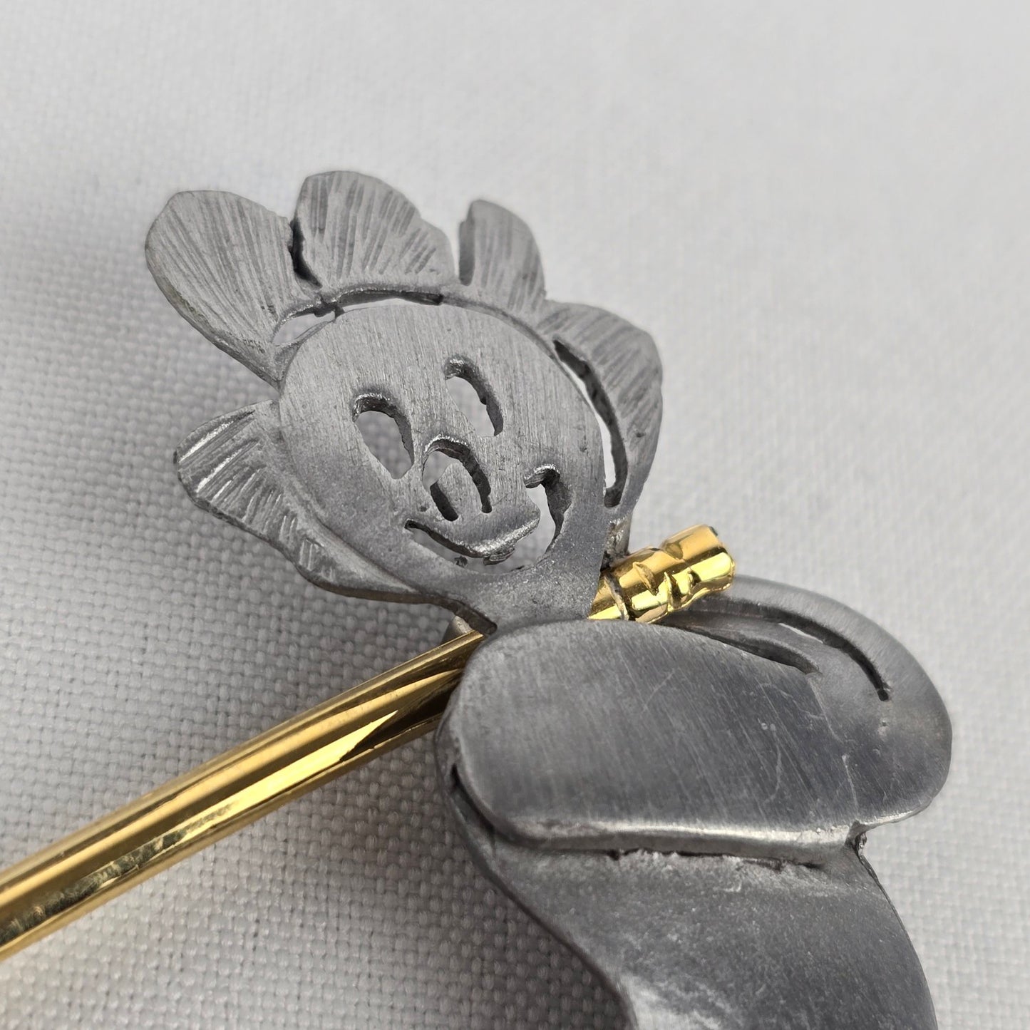 Vintage Silver Articulated Golf Brooch