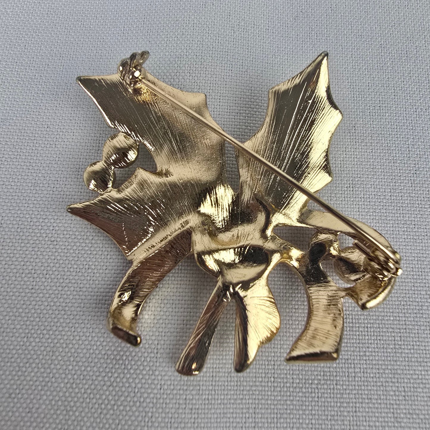 Vintage Christmas Mistletoe Brooch