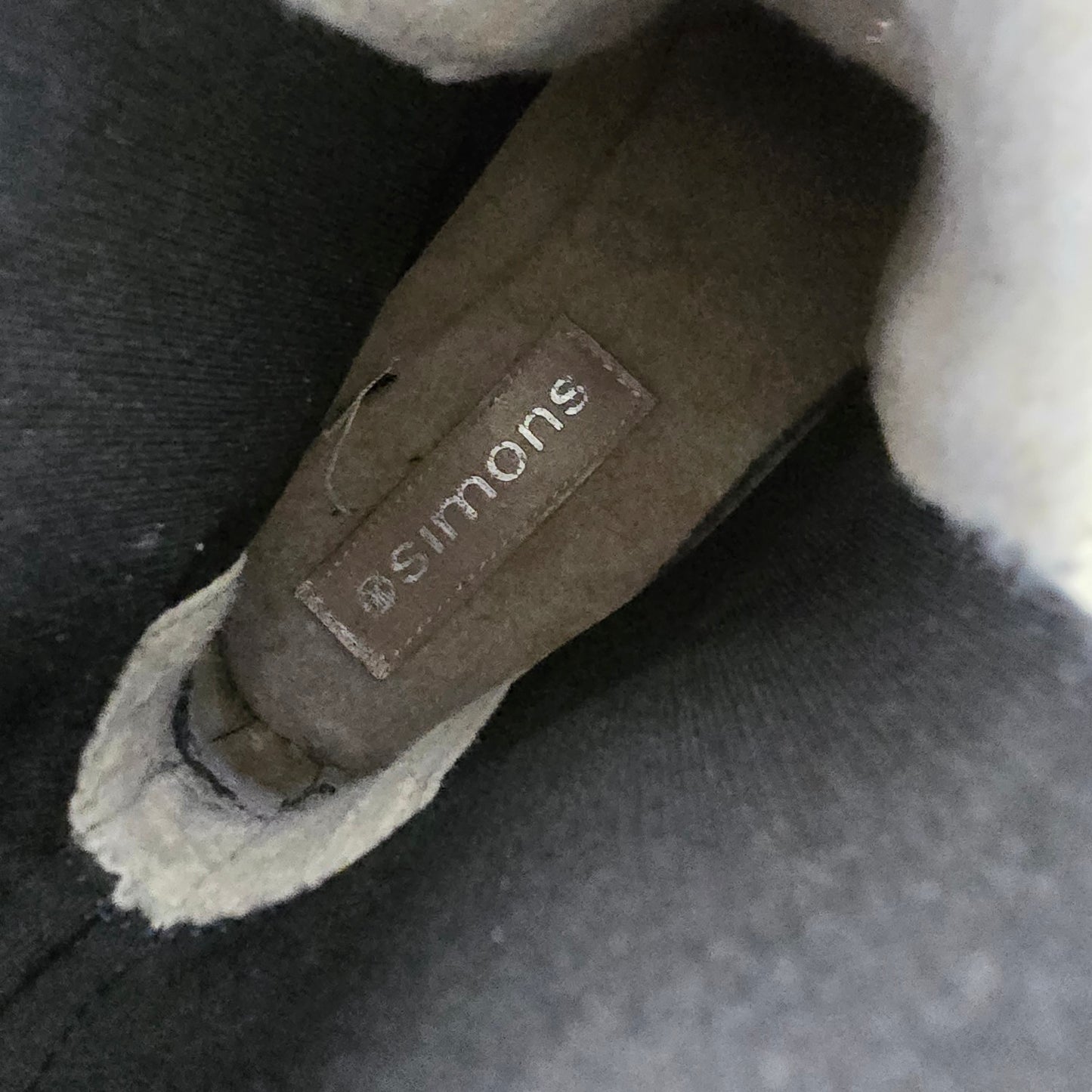 Simons Black Leather Lug Sole Chelsea Boots Size 8