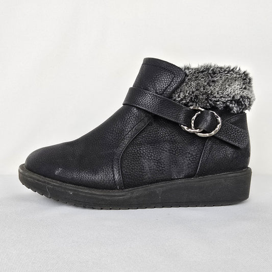 Blowfish Black Faux Fur Lined Ankle Boots Size 5