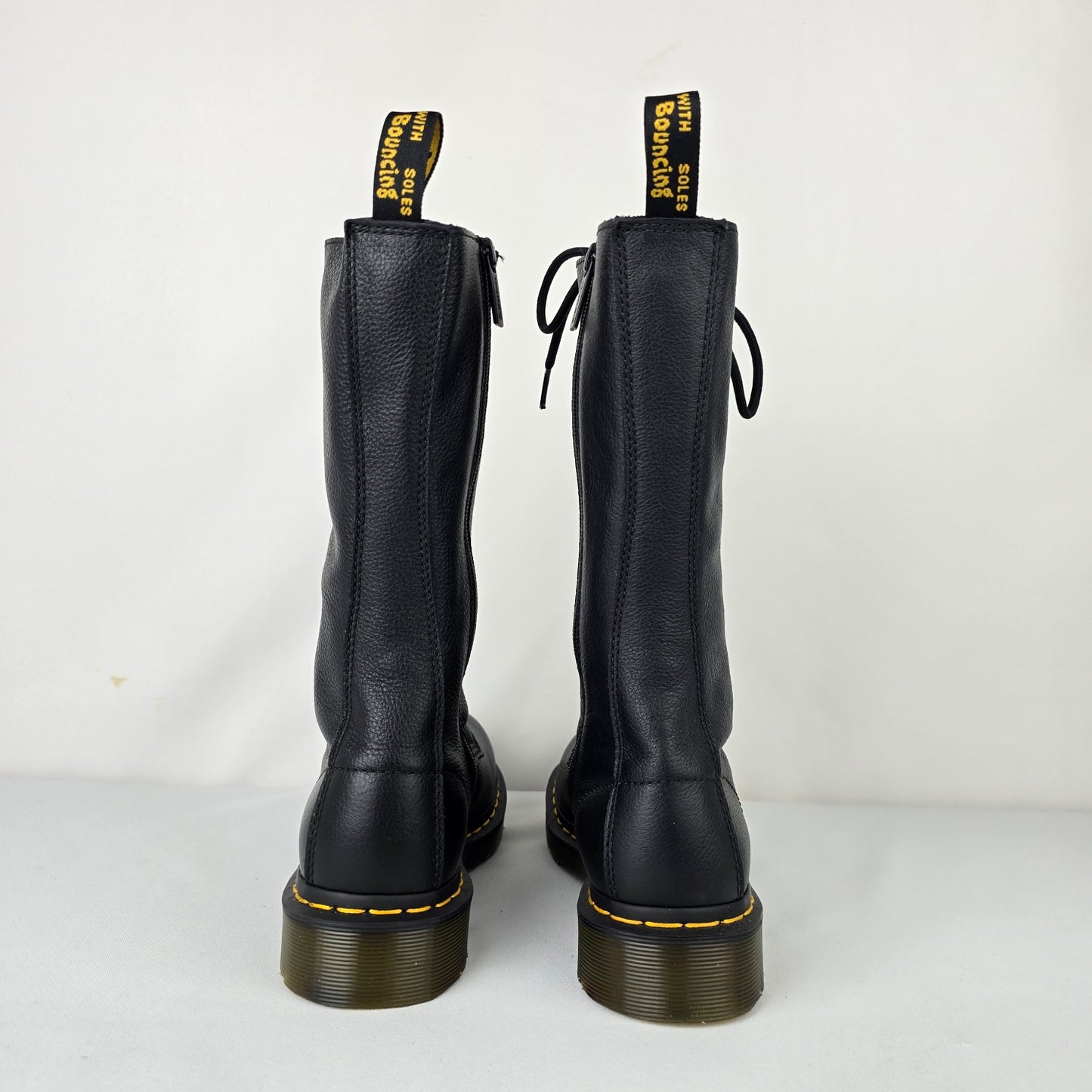 Dr. Martens 1B99 Black Leather Mid Calf Lace Up Boots Size 8