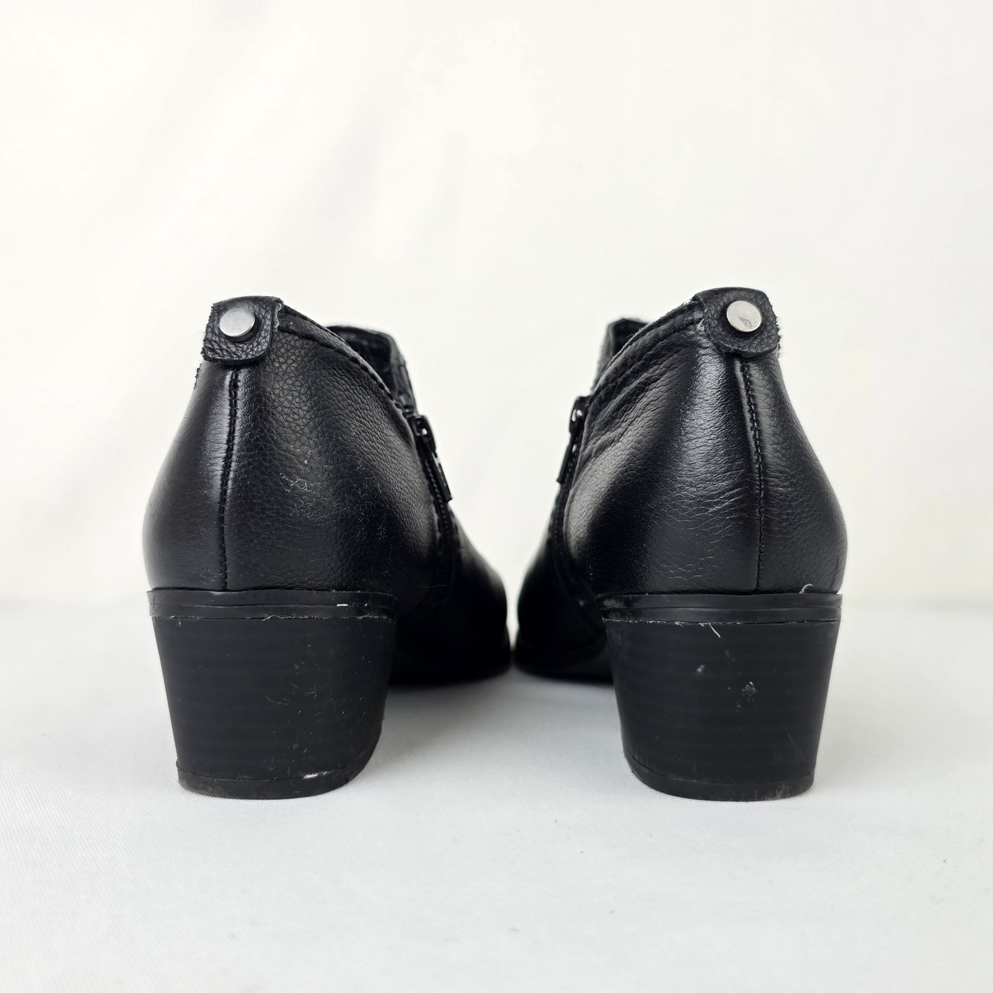 Naturalizer Zarie Black Leather Ankle Boots Size 7