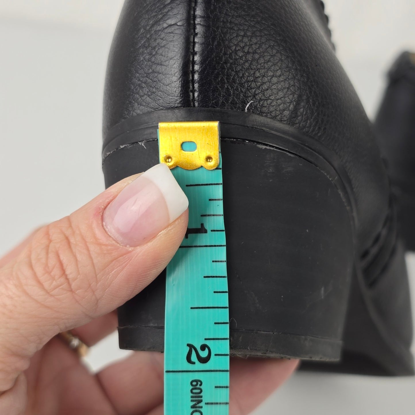 Naturalizer Zarie Black Leather Ankle Boots Size 7