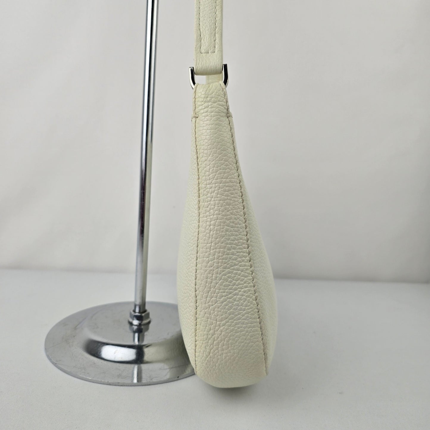 Prmha White Leather Shoulder Purse