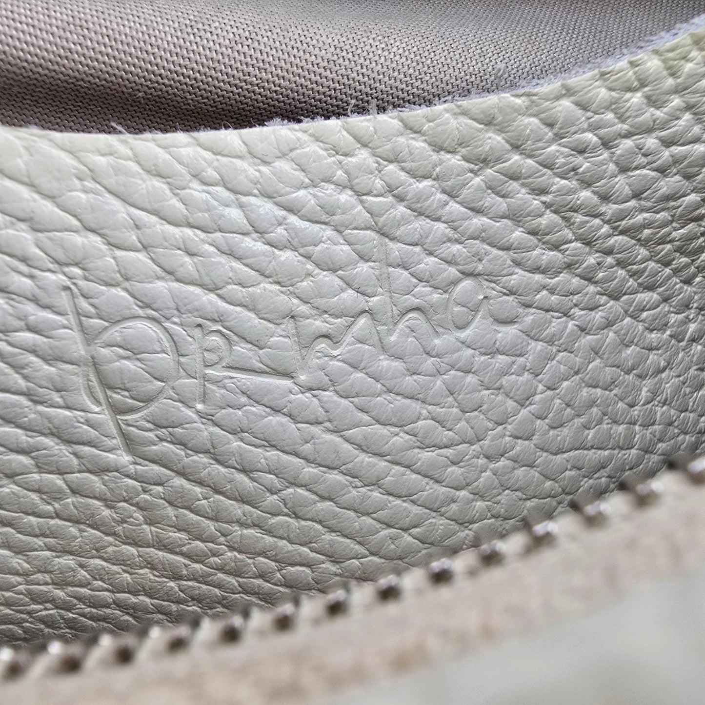 Prmha White Leather Shoulder Purse
