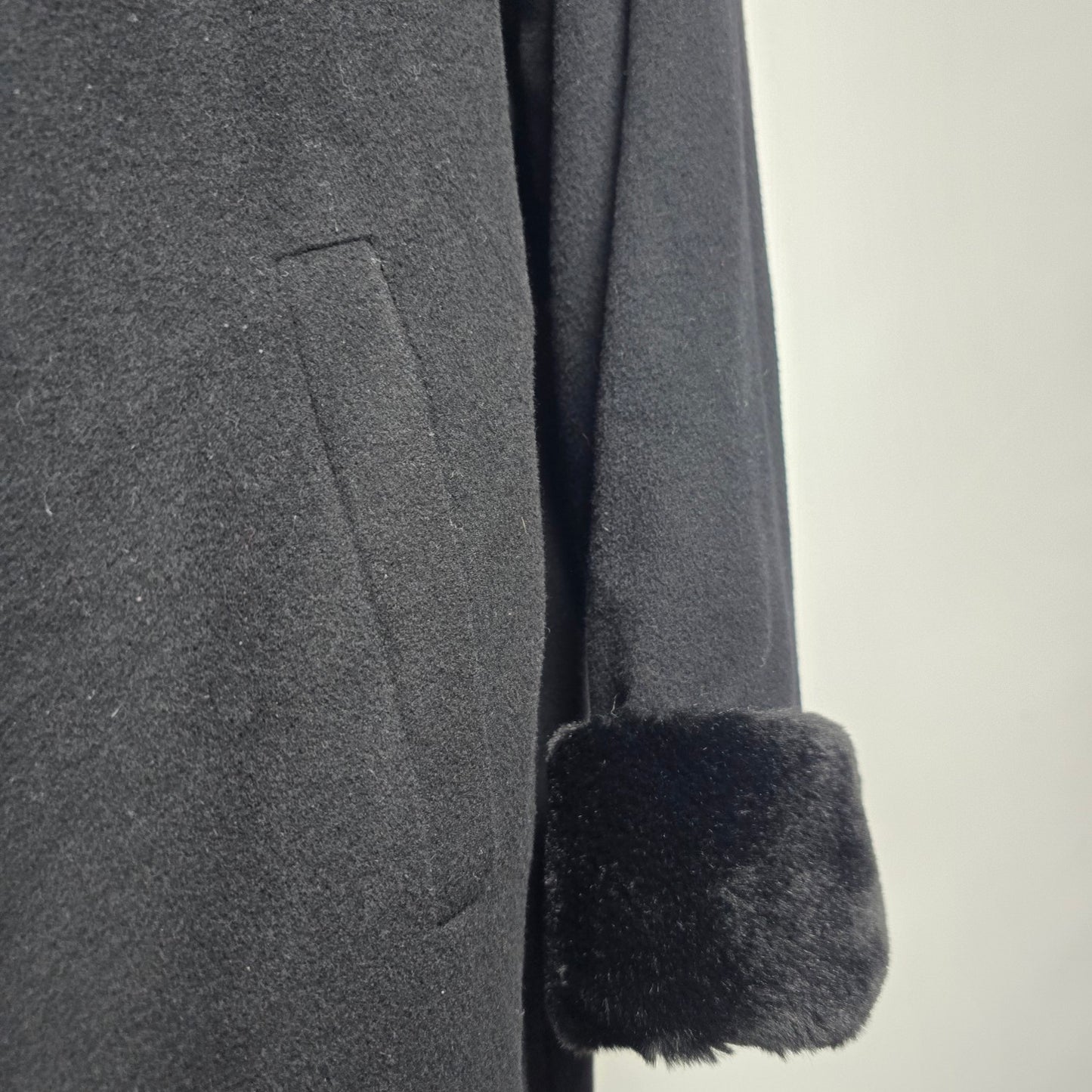 Vintage Black Wool & Cashmere Long Hooded Jacket Size L/XL