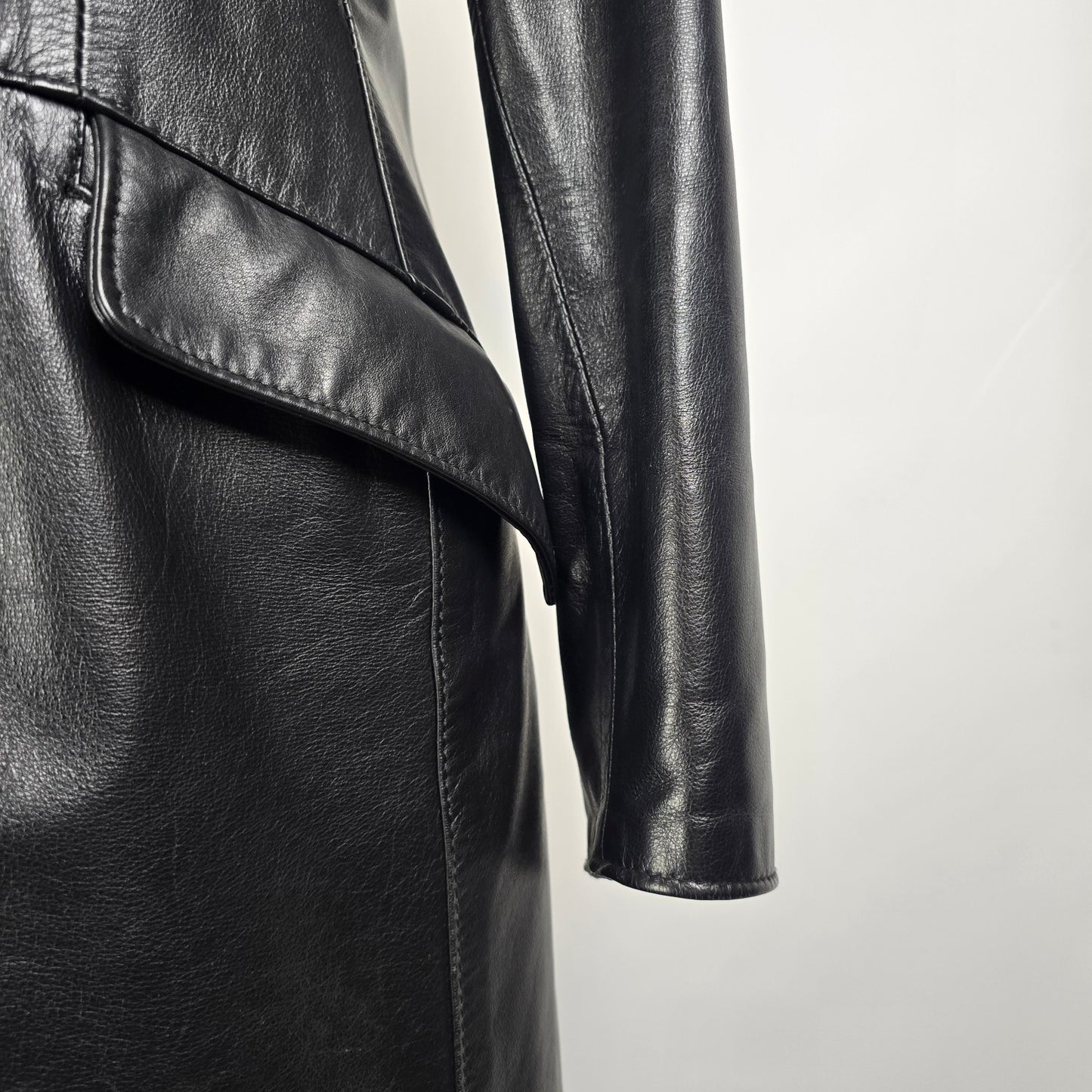 Vintage The Leather Rack Black Long Jacket Size M/L