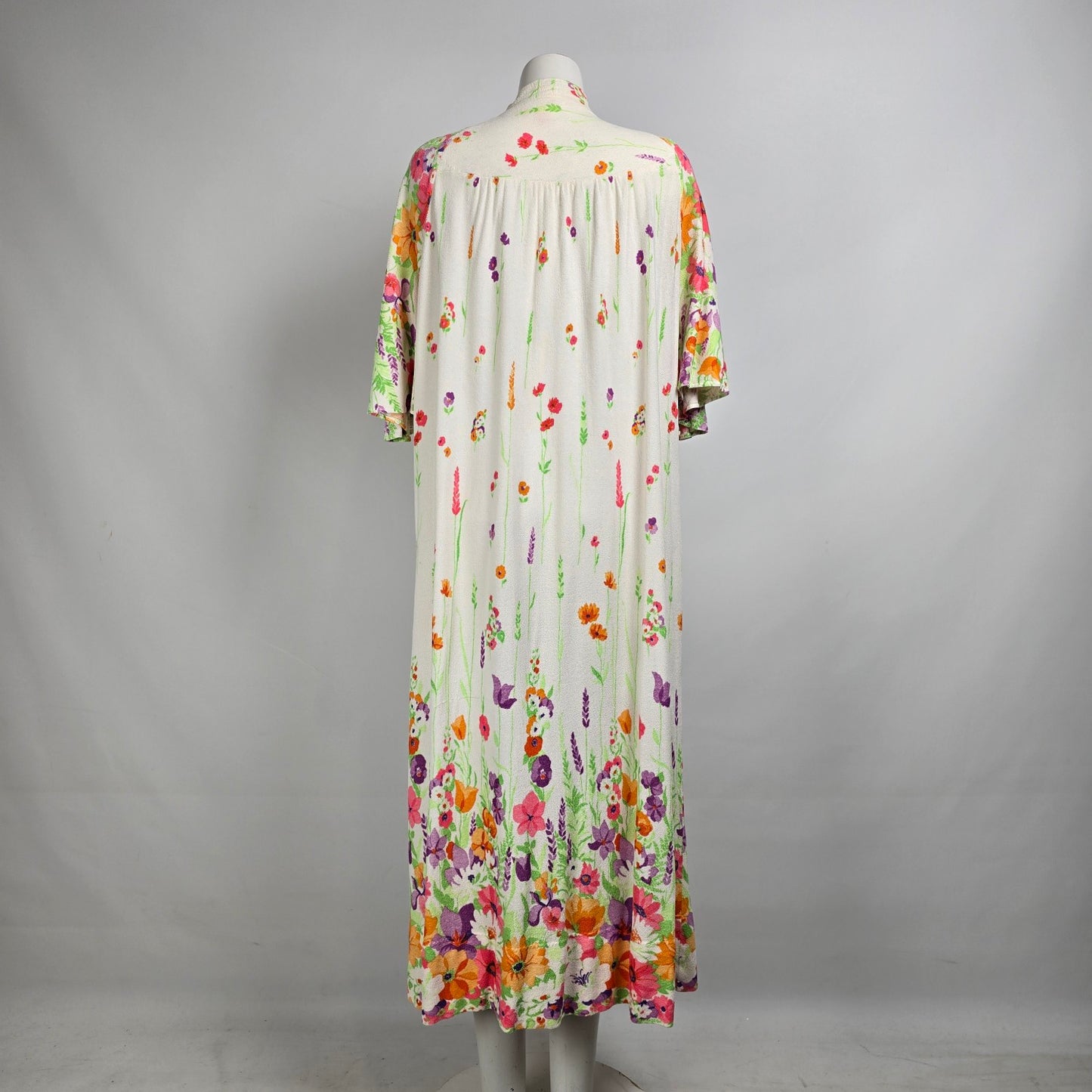 Vintage Pennington's Floral Print Button Up House Dress Night Gown Size XL
