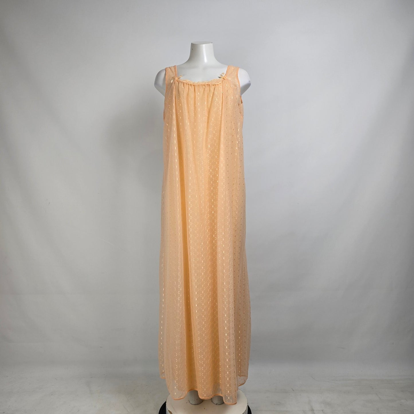 Vintage Peach Lingerie Night Gown & Dressing Jacket Size L/XL