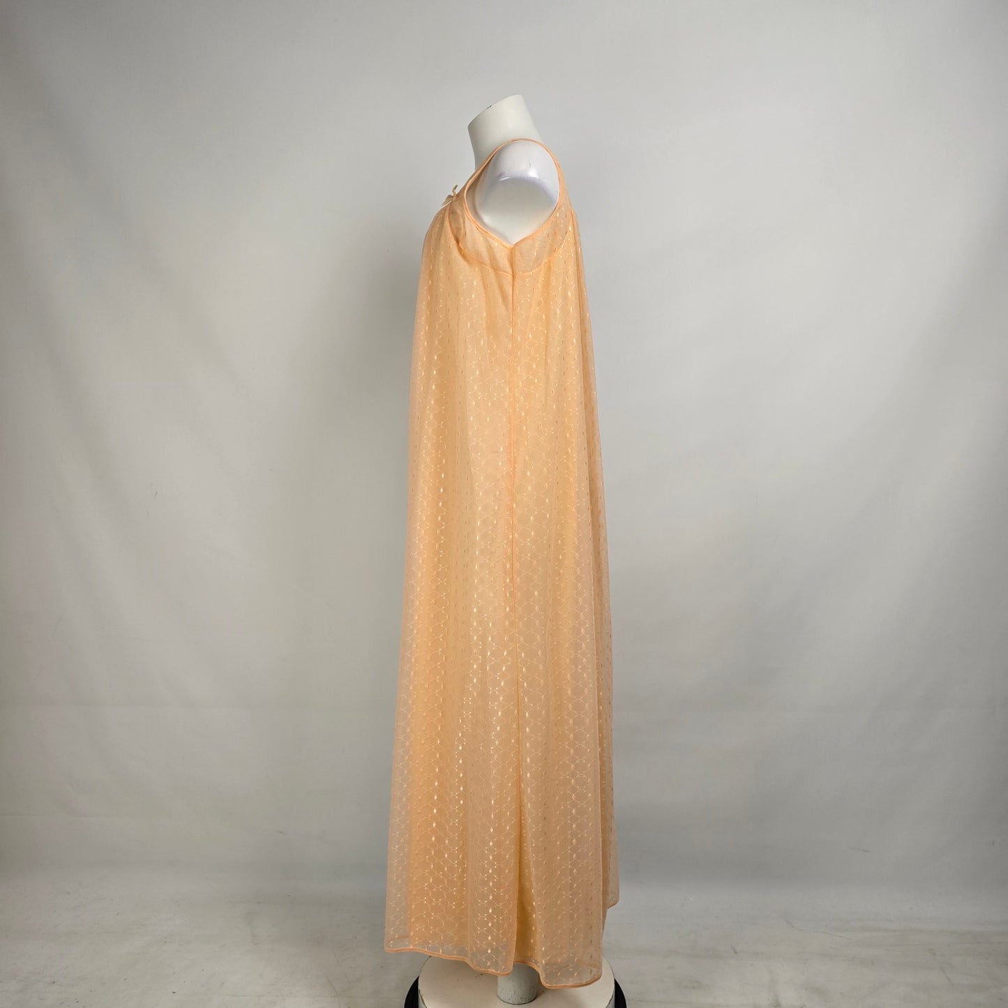 Vintage Peach Lingerie Night Gown & Dressing Jacket Size L/XL