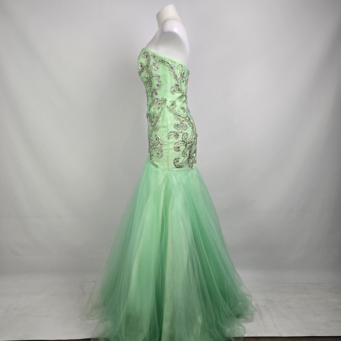 Blush Prom Green Beaded Mermaid Tulle Grad Gown Size 8