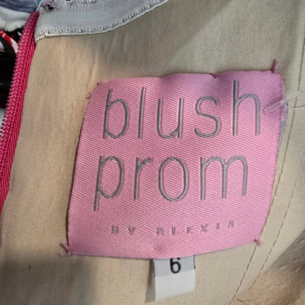 Blush Prom Pink Beaded Floral Lace Mermaid Tulle Grad Gown Size 6
