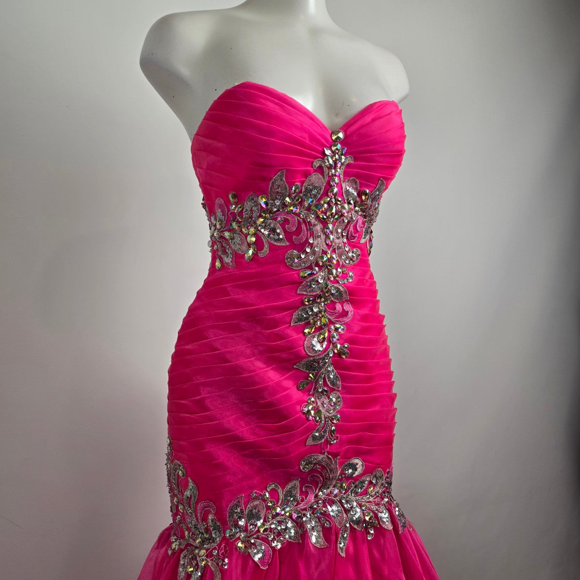 Riva Designs Pink Crystal Beaded Mermaid Grad Event Gown Size 4
