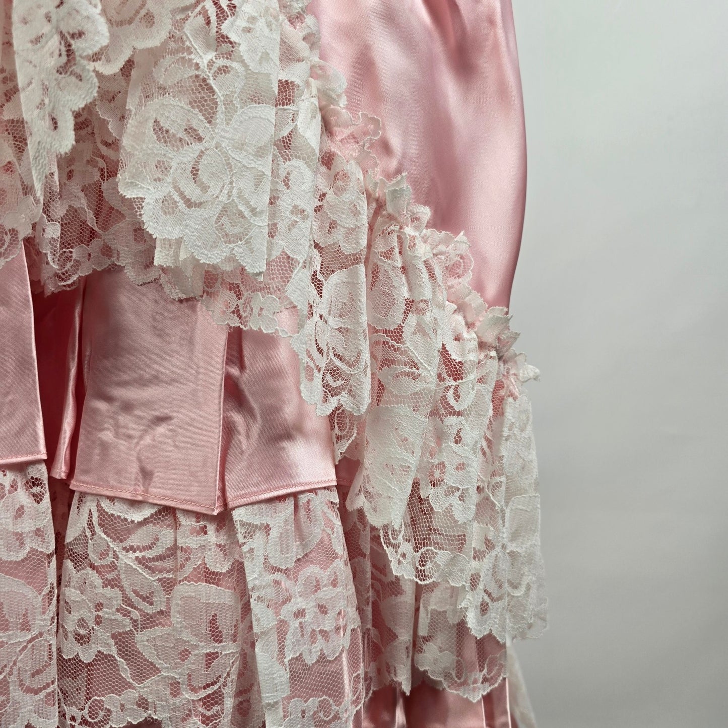 Vintage Party Time Pink Satin & Lace Eventear Gown Size S