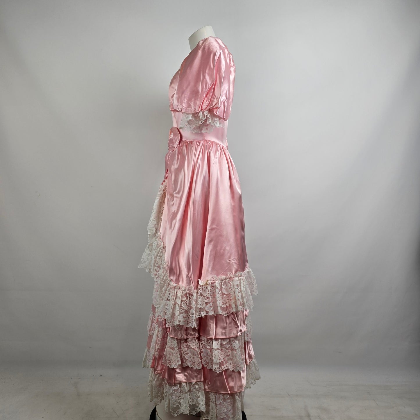 Vintage Party Time Pink Satin & Lace Eventear Gown Size S