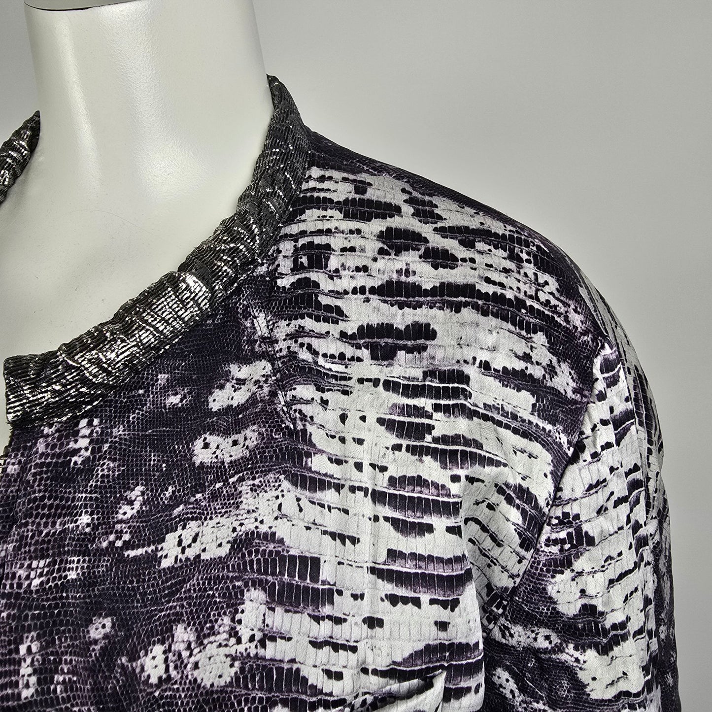 Isabel Marant x H&M Reversible Silver Metallic Textured Jacket Size M/L