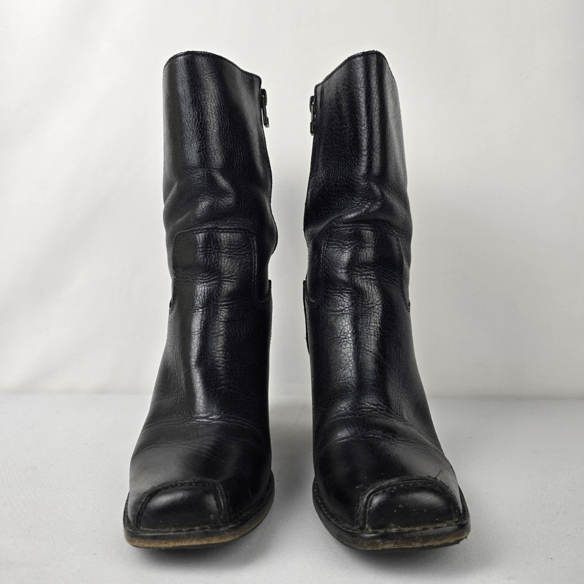 Caterpillar Black Leather Square Toe Heeled Boot Size 6