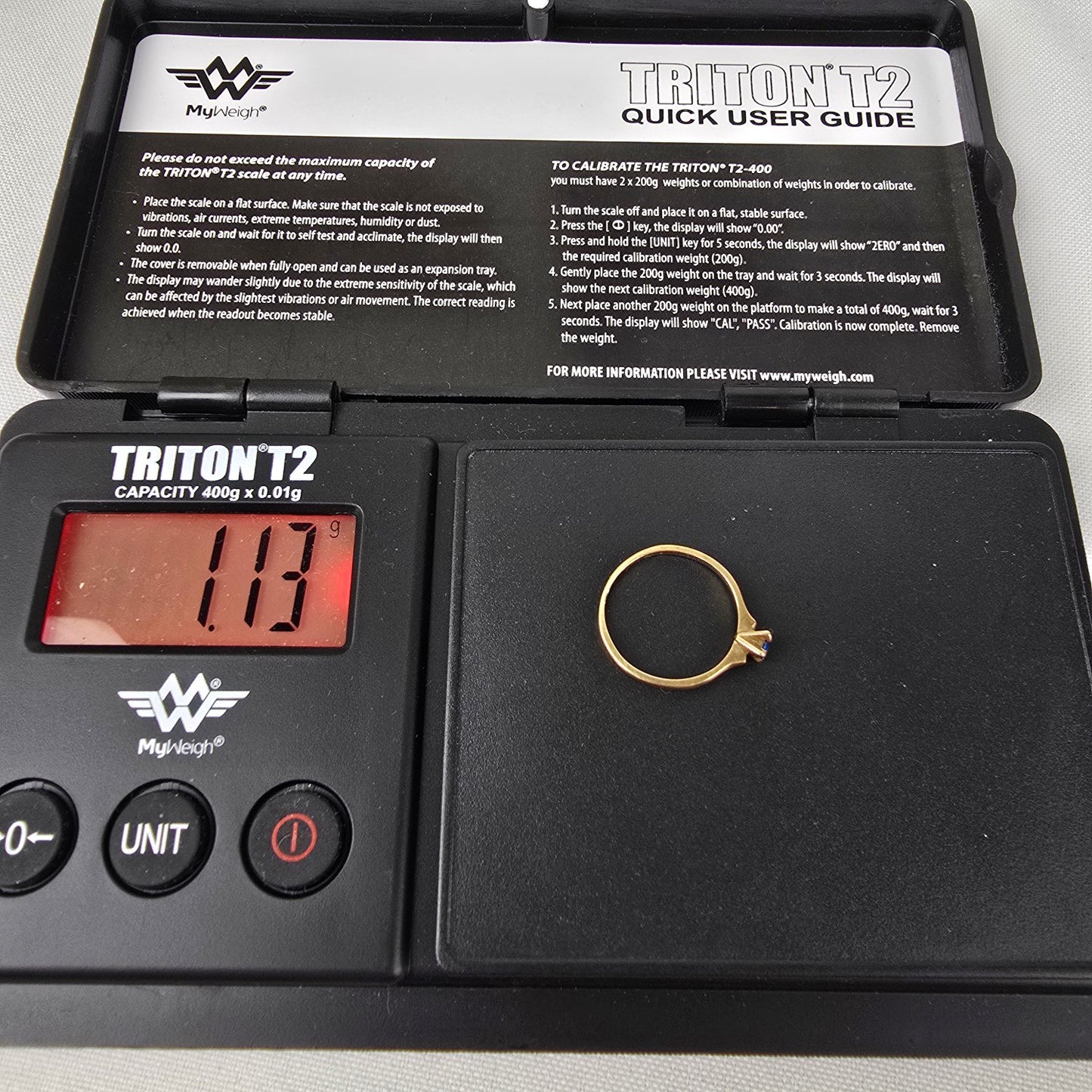 10K Gold Sapphire Delicate Ring Size 5.5