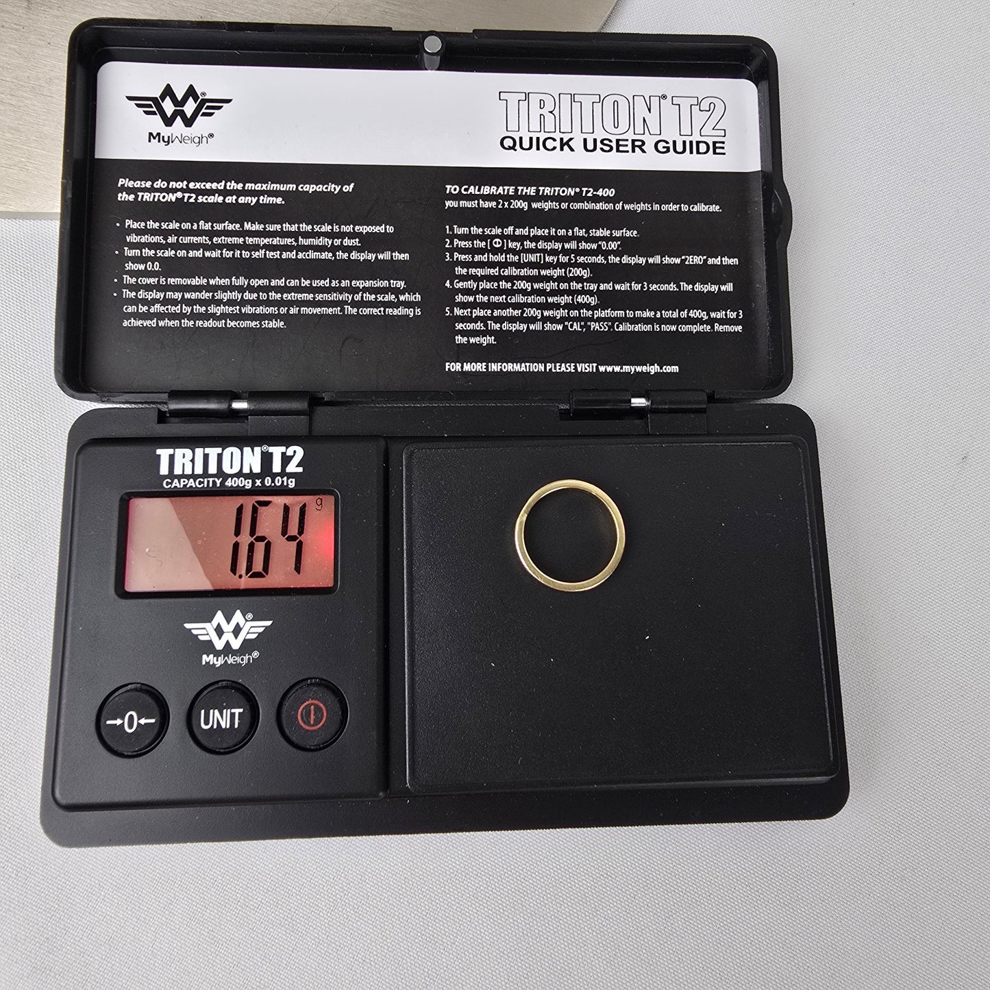 AU 10K Gold 3 Diamond Band Ring Size 7