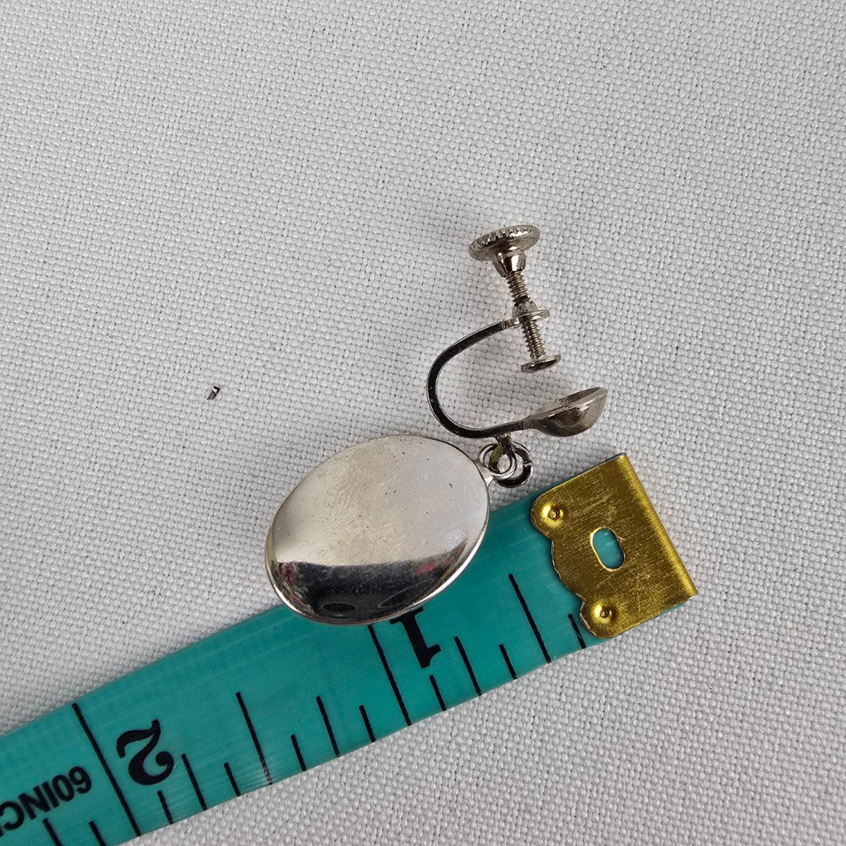 Vintage Silver Cameo Mirrored Necklace Screw Back Earrings Set