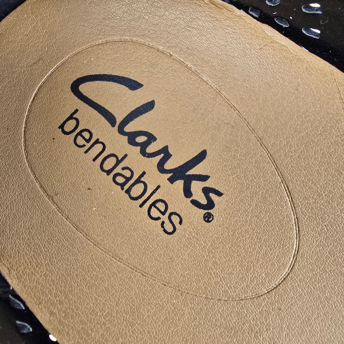 Clarks Bendables Black Leather Comfort Ballet Flats Size 9