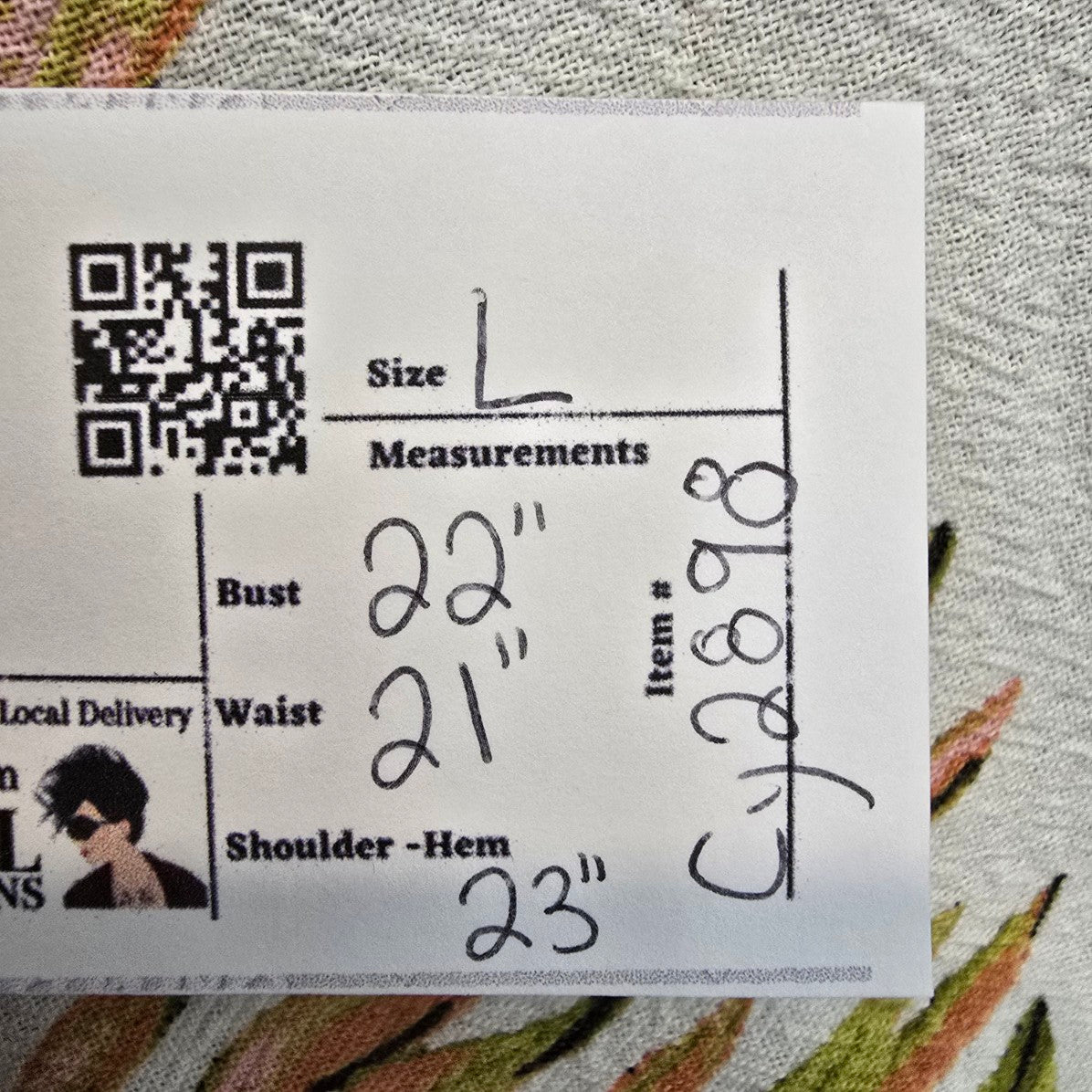 CMC Cream Cotton Floral Two Piece Top & Capri Set Size M/L