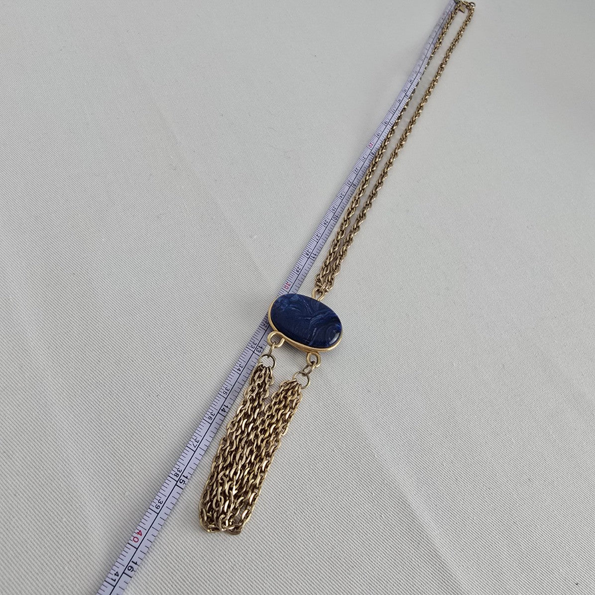 Sarah Coventry Gold Tone Marbled Blue Pendant Chain Necklace