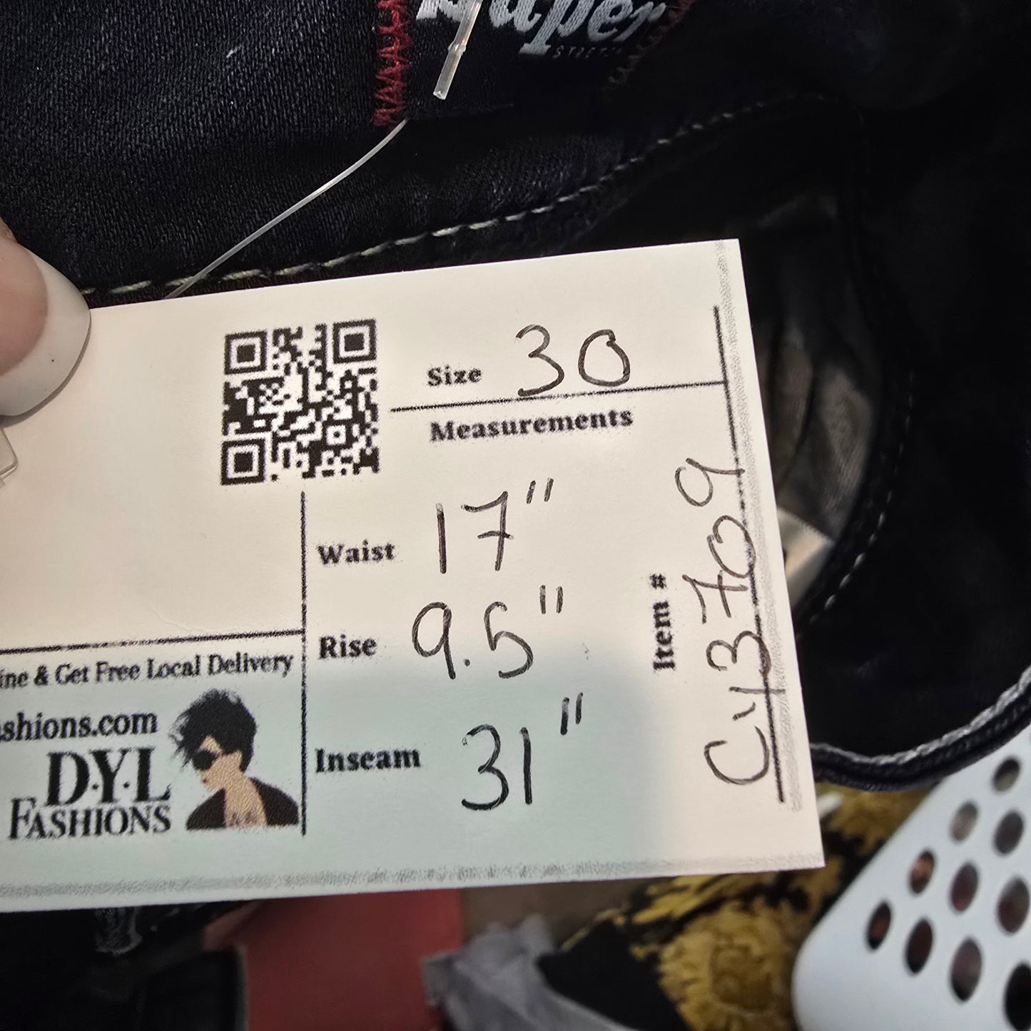 Silver Suki Mid Slim Dark Denim Jeans Size 30/31