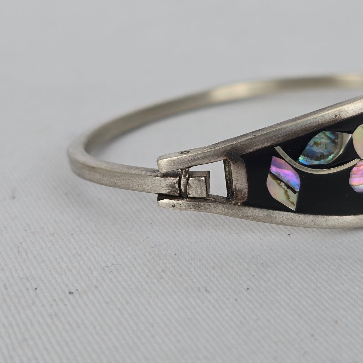 925 Sterling Abalone Inlay Hinged Bangle Bracelet